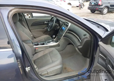 2013 Chevrolet Malibu 1Ls from USA, damaged, VIN 1G11B5SA8DF330160